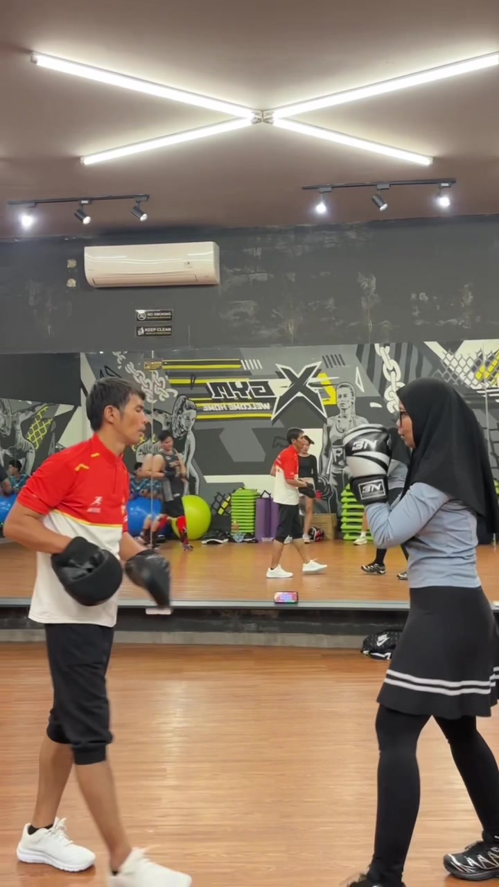 @Mba Mba Biasa