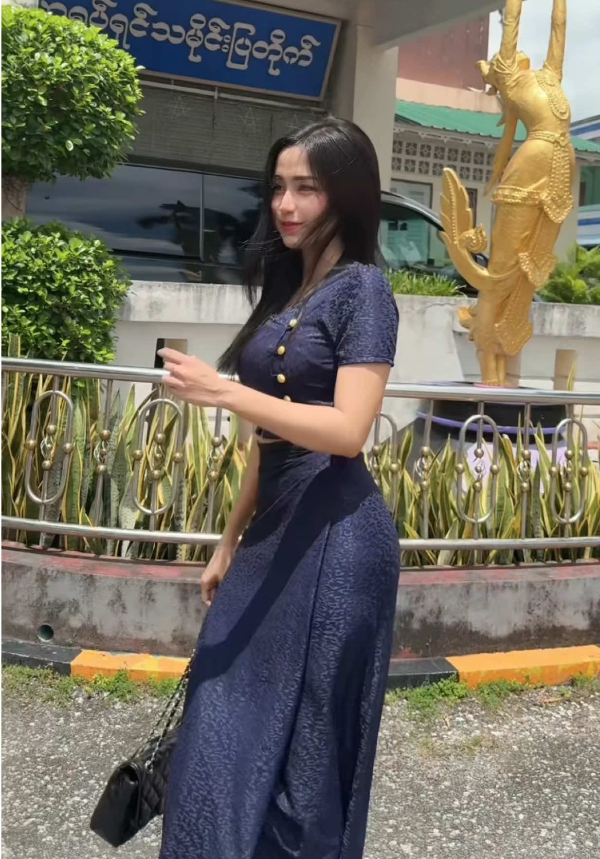 @Su Yati Linn - ဆုရတီ👩🏻