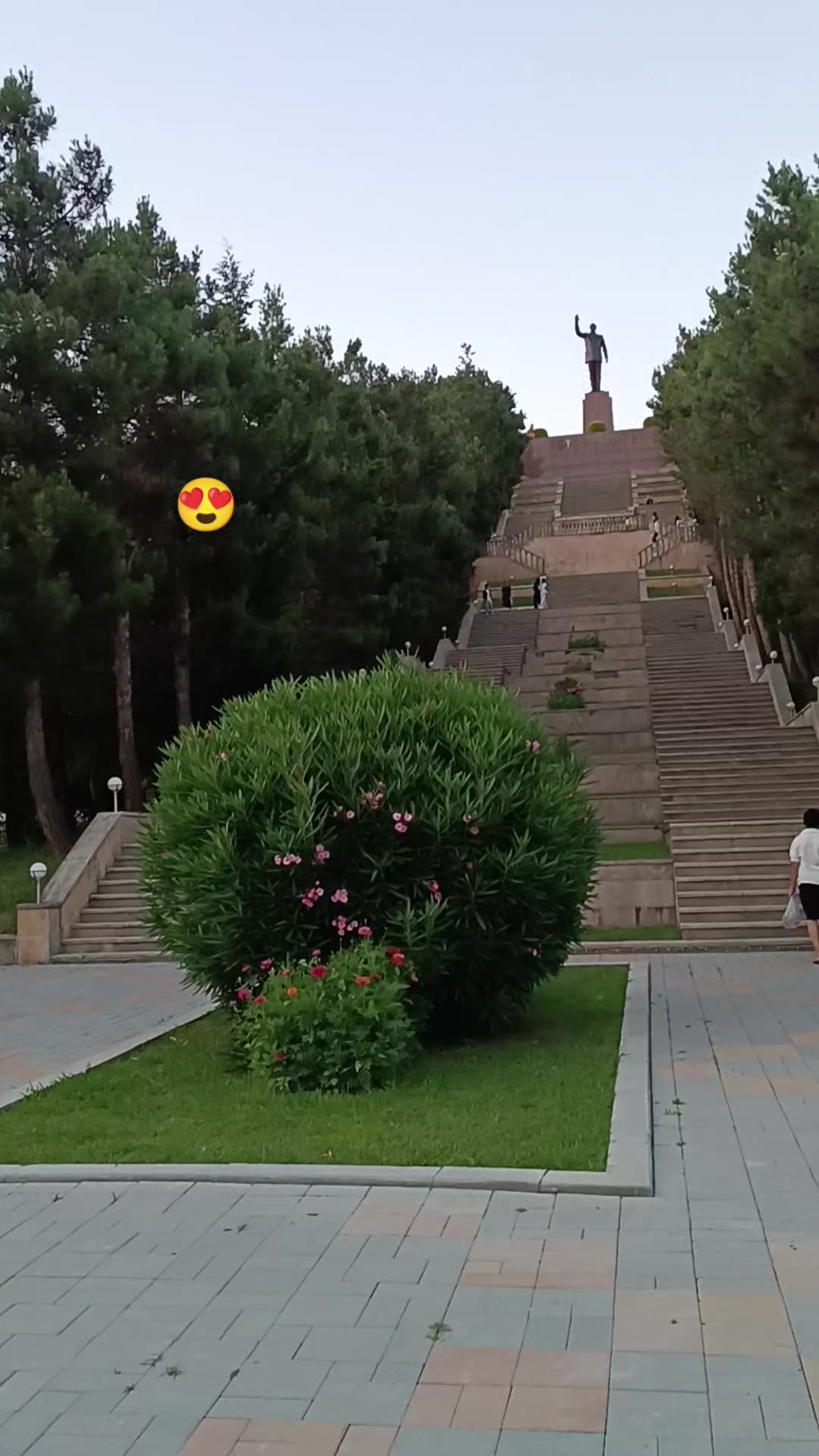 @Güniᥫ᭡
