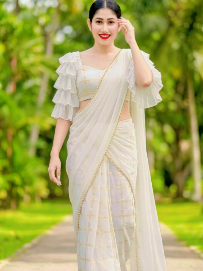 @∞༺♥༻✧ೃ⁀➷ හීන පැංචීೃ⁀➷∞༺♥༻✧