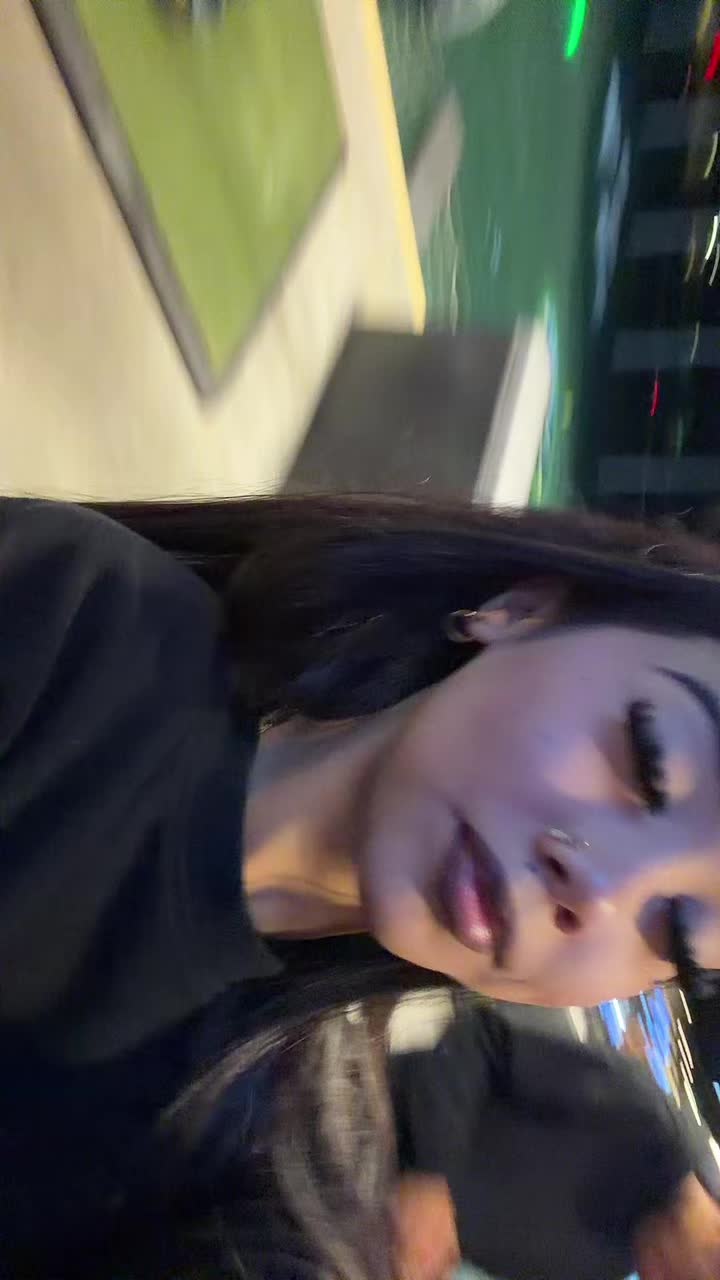 @aj 🧎🏻♀️