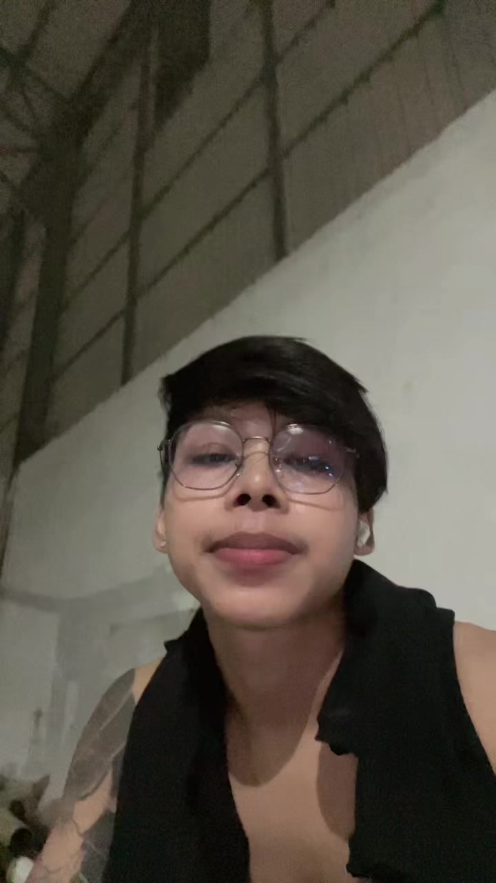 @Thong