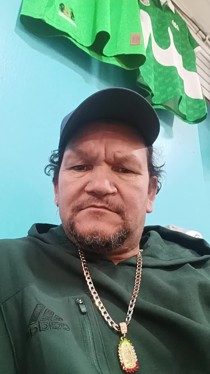 @Edgardo Paz