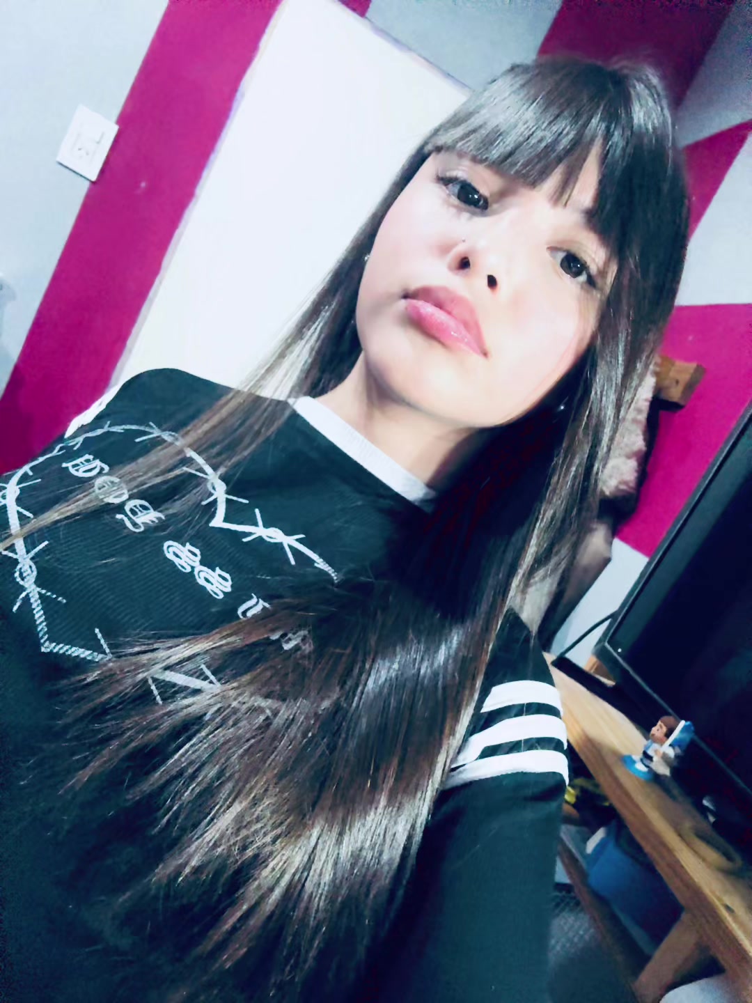 @𝒩𝒶𝒾𝓇𝒶𝒶