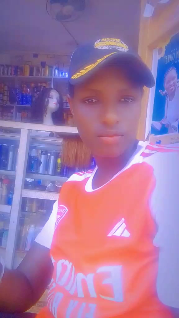 @shatrah last born 🇷🇼🇷🇼
