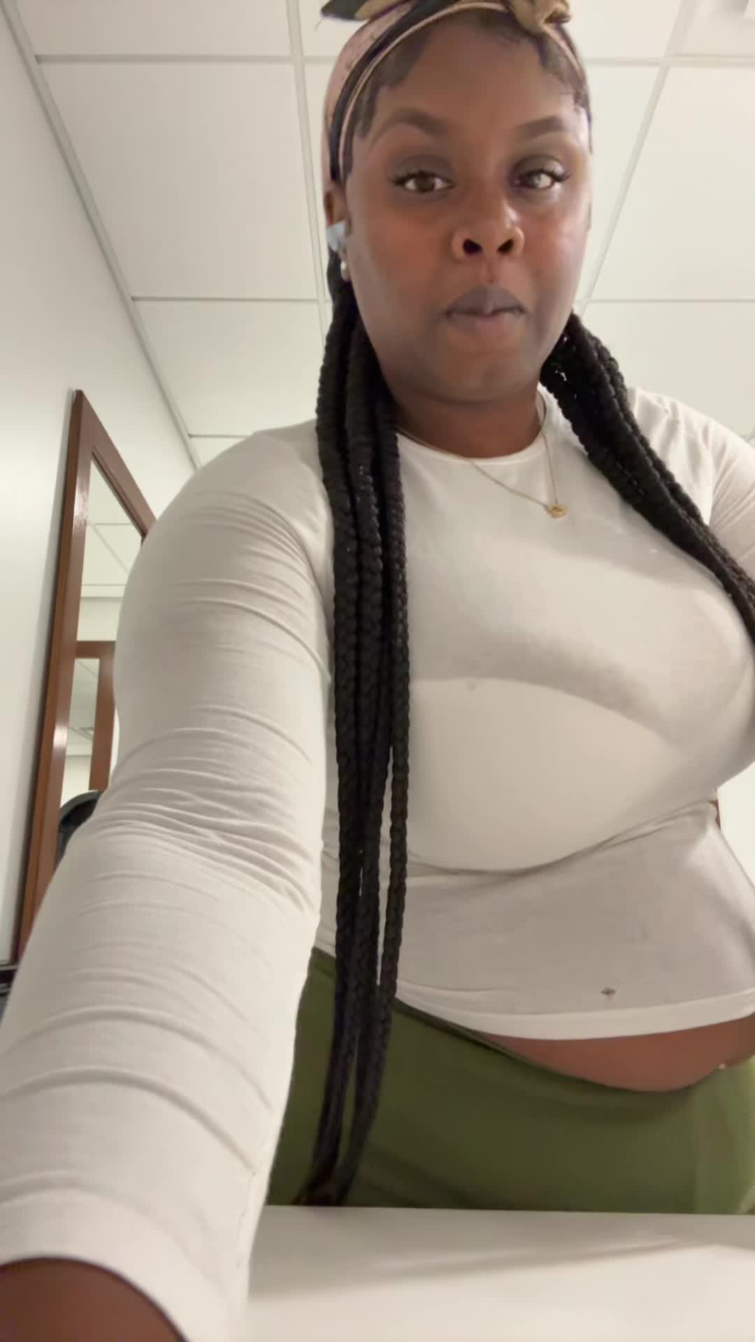 @Topqueen Michelle🌈