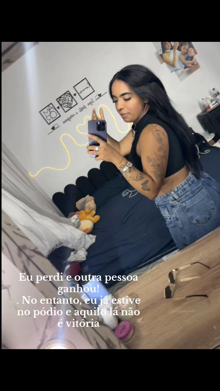 @Vitoria Menezes