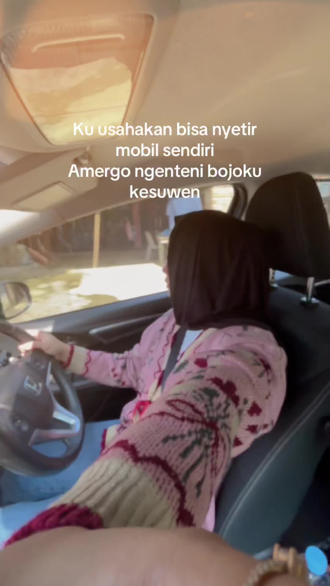 @Renydewi🐻