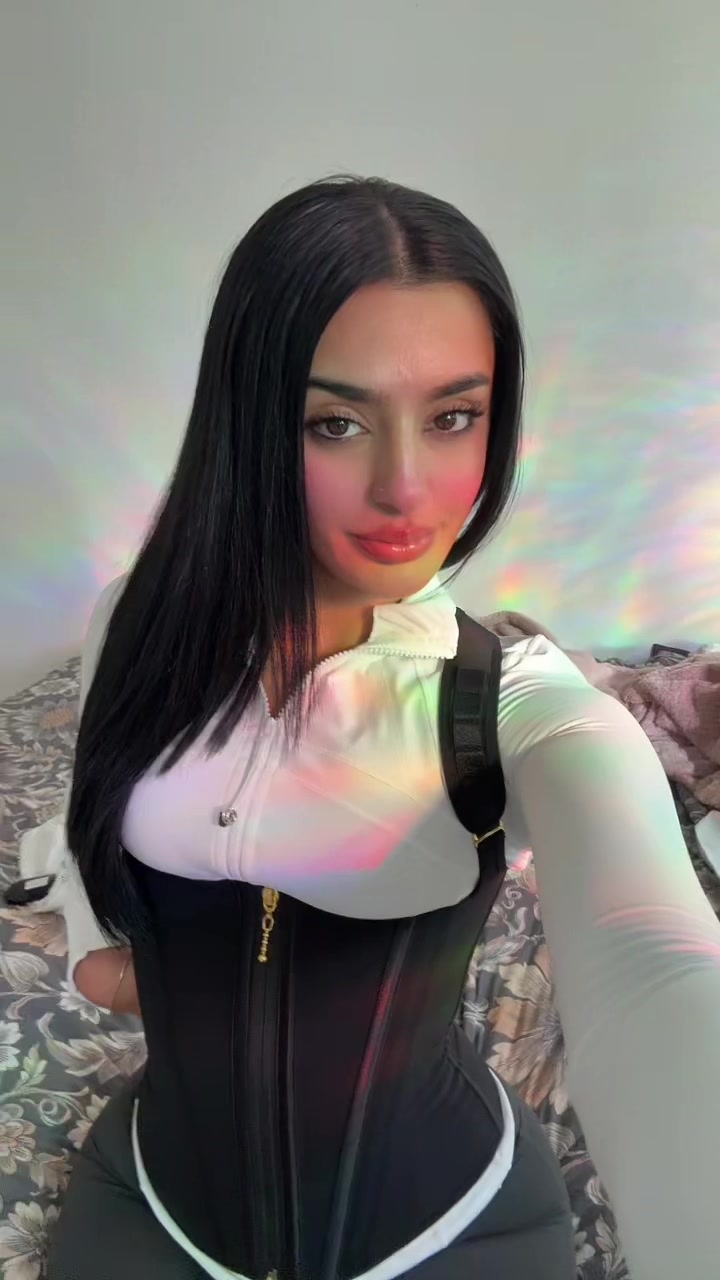 @Zareena✨