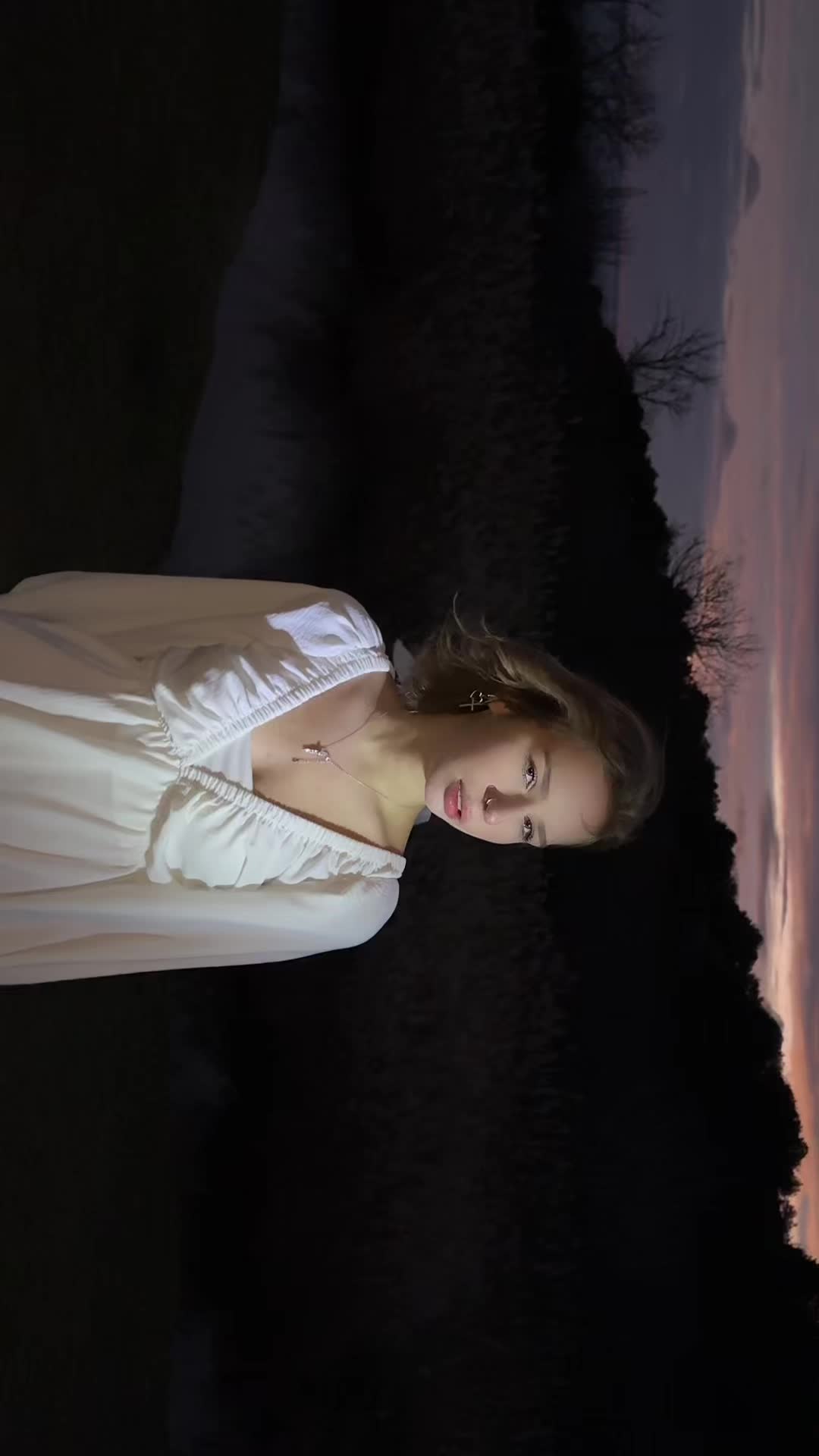@Кнопка