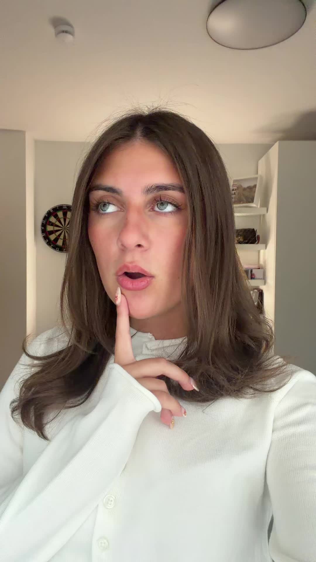 @𝘭𝘢𝘶𝘳𝘢