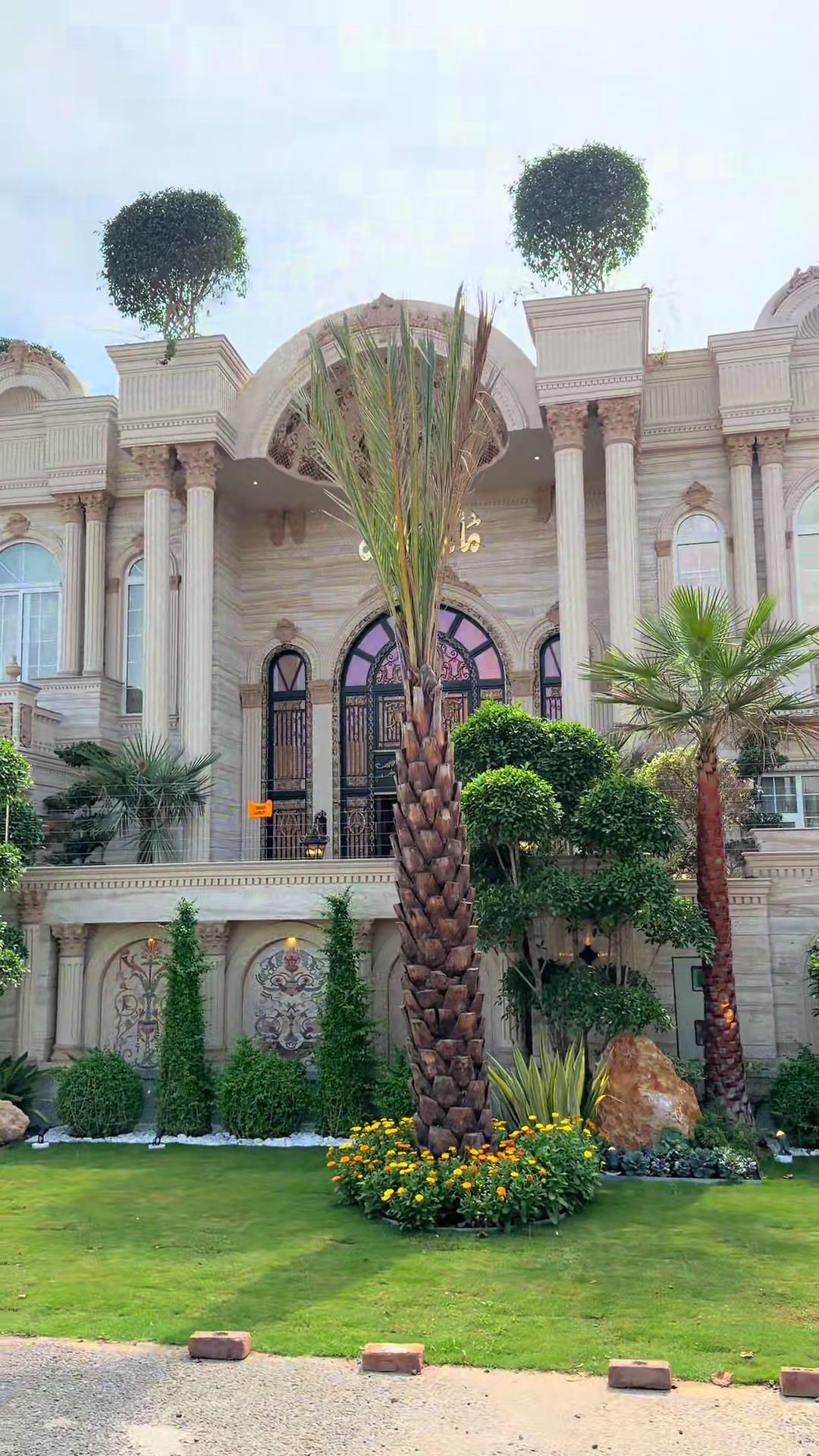 @(GRAND LIVING) USAMA GROUPS”