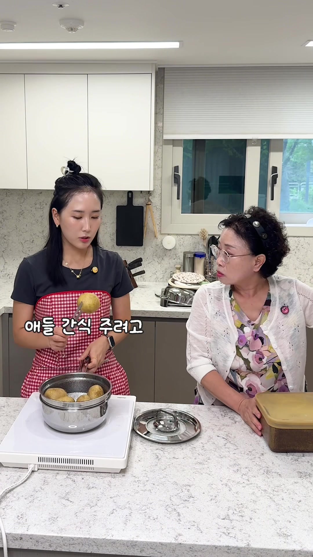@후맘