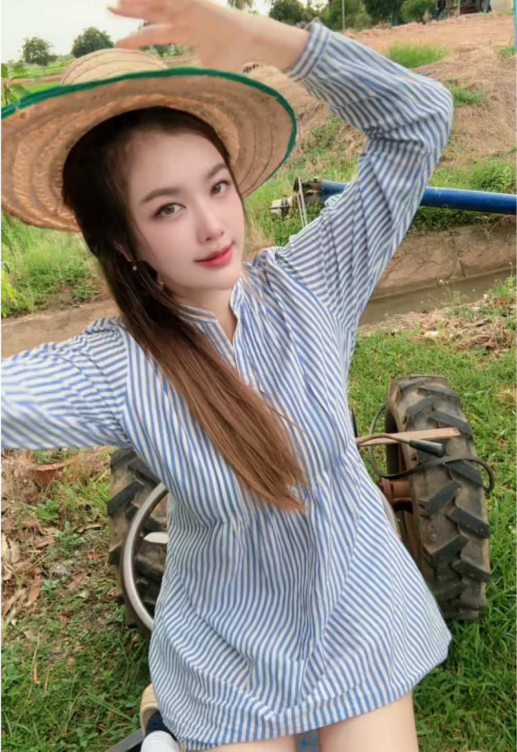 @⋆น้ำผึ้งป่า🐝🌿🌻ᴾᴹ