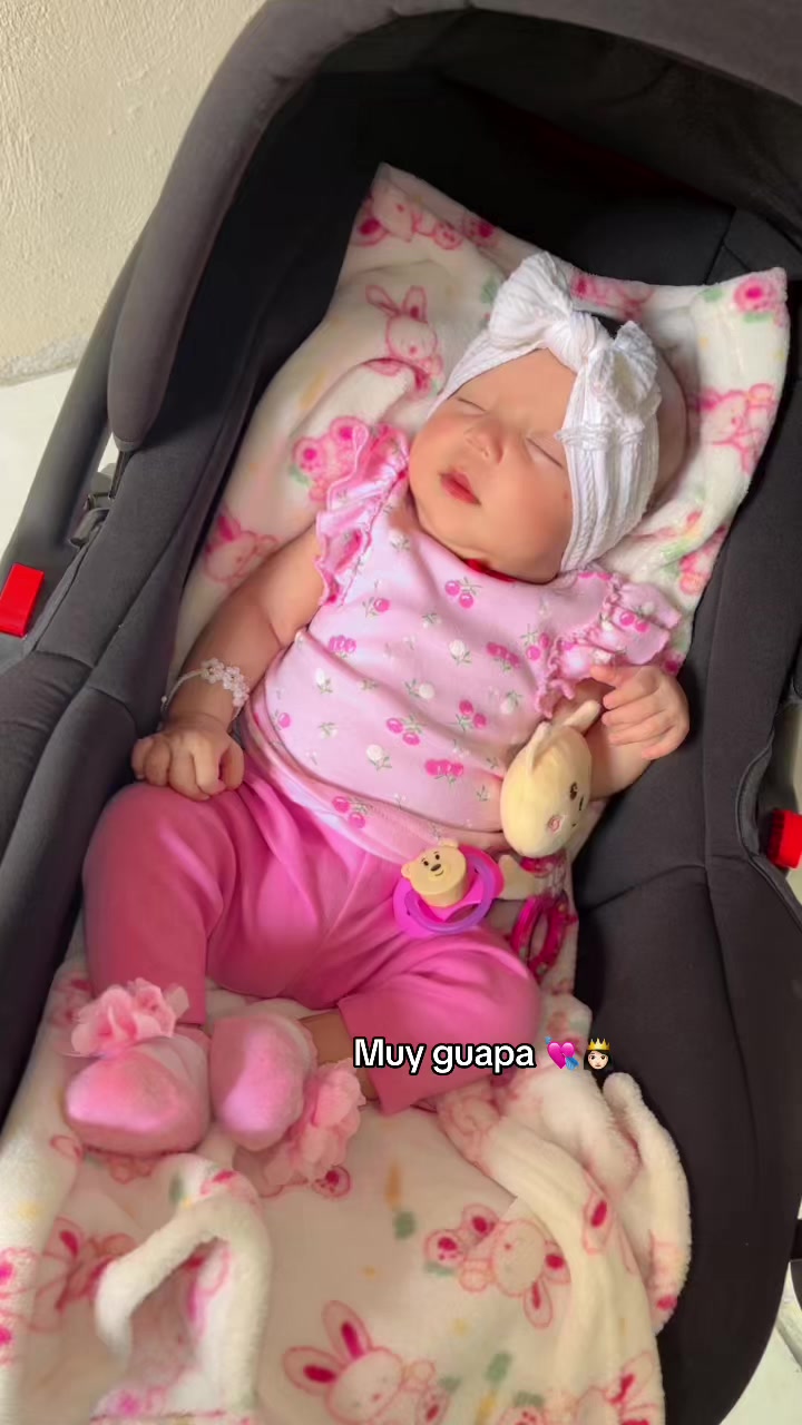 @Nayeli Hern&aacute;ndez 🎀