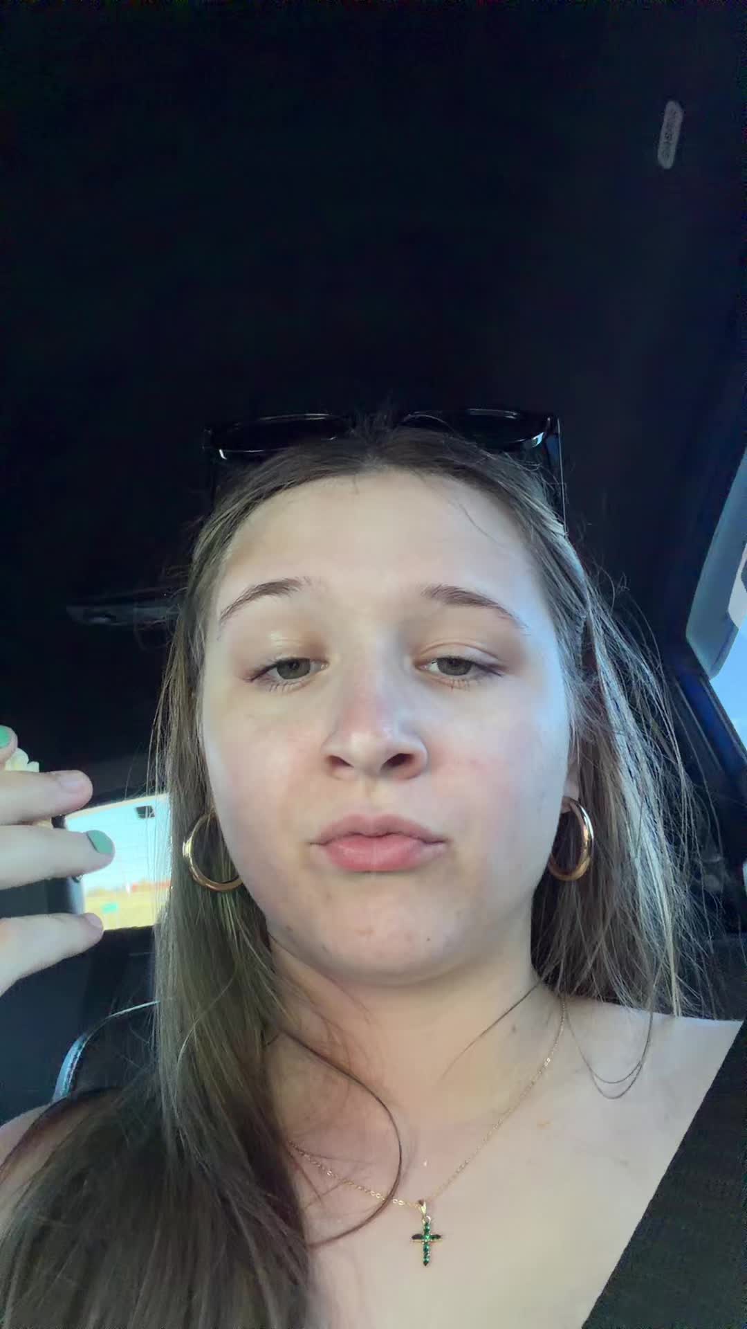 @Alyssa✌🏼💋