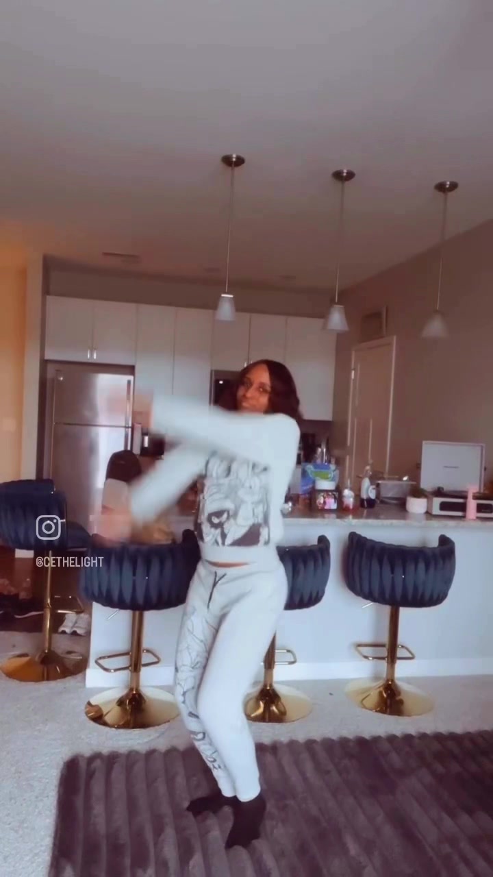 @Cierra