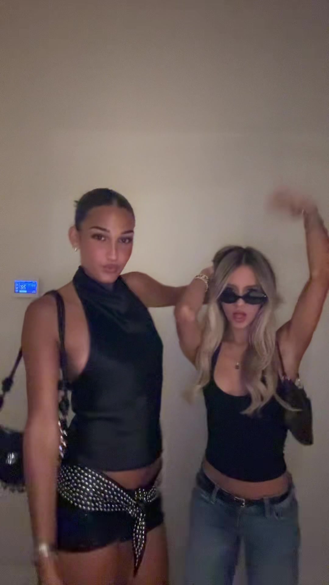 @JADEEE
