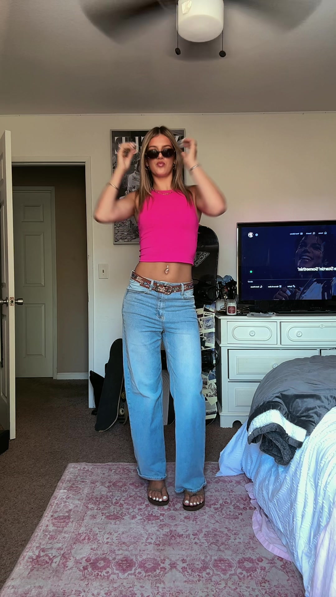 @Chloe Blankenship-; ༉‧₊˚✧