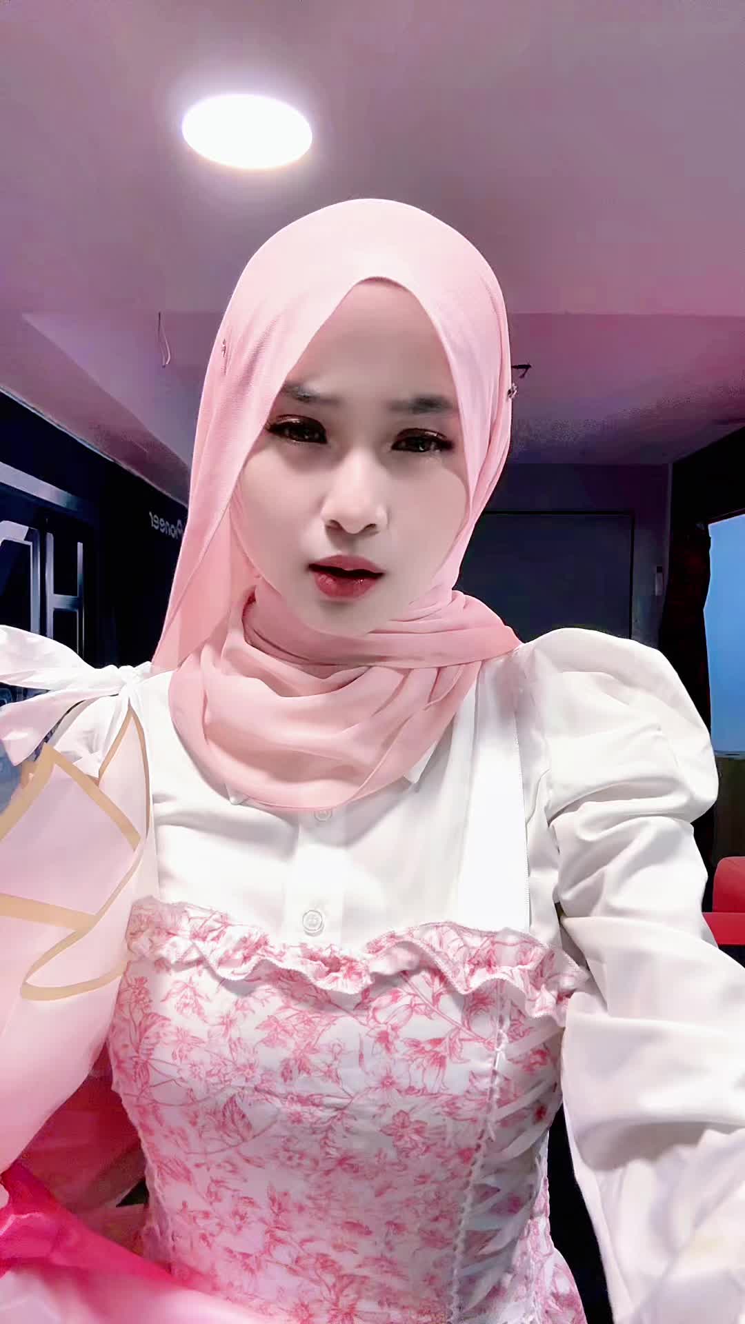 @rosenotfound._
