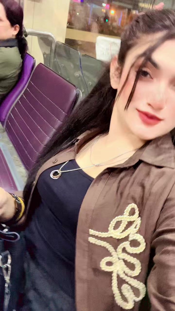@Laila khan🇦🇪