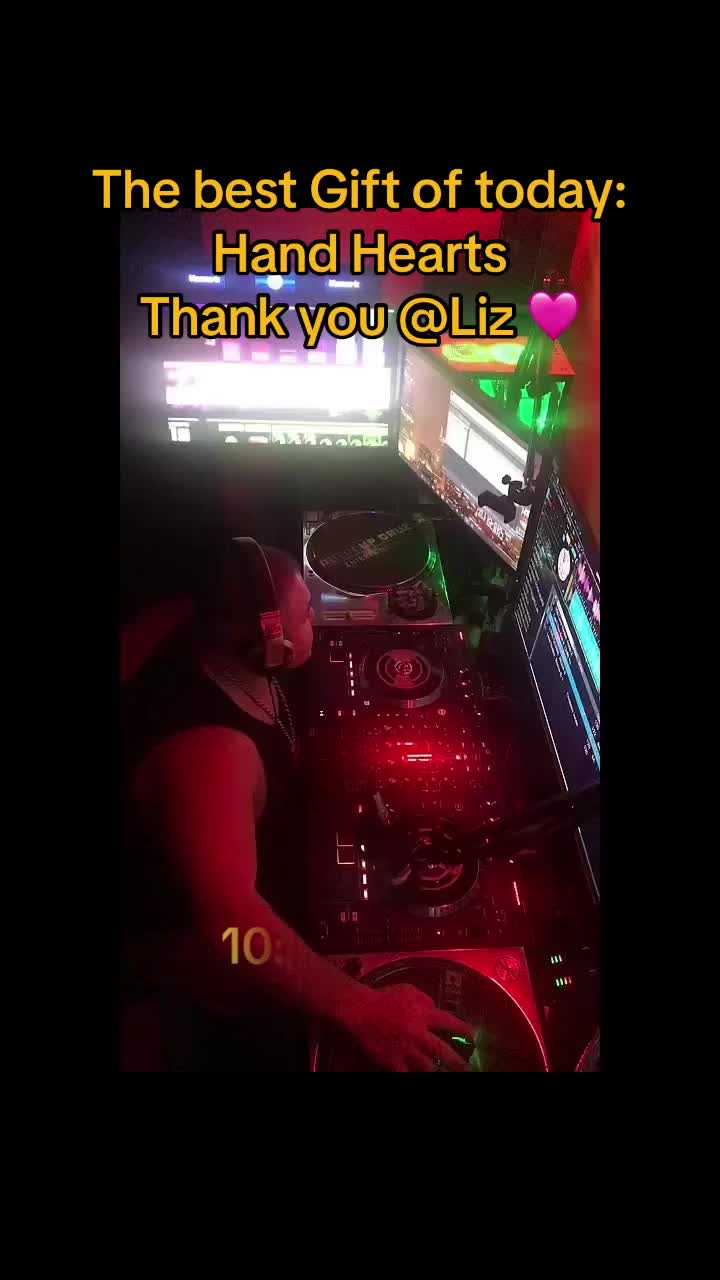 @Dj CutinupCruz