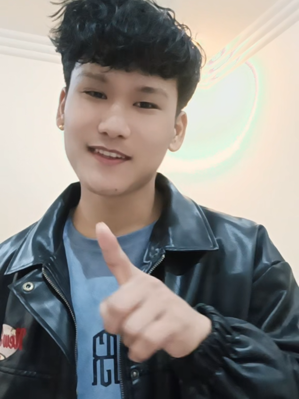 @Mr Kâmâl❤️🔥☺️