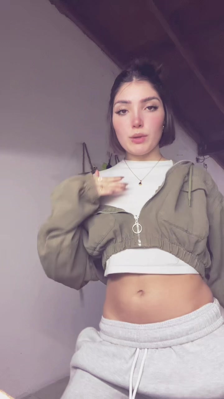 @Abii🍒