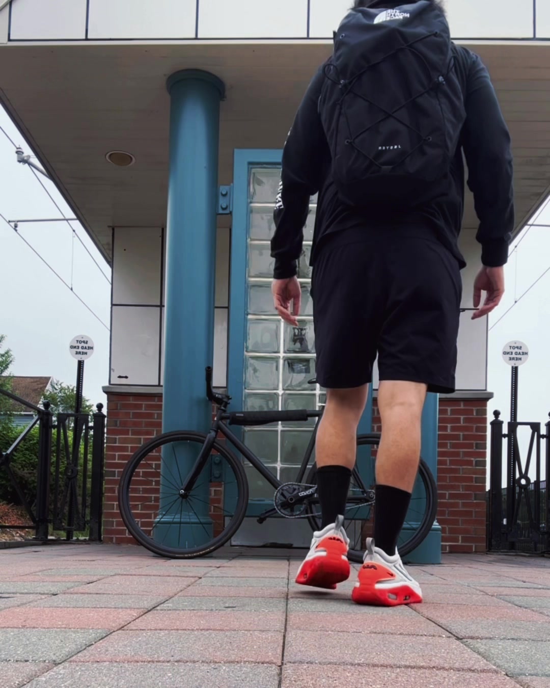 @LouVanGogh