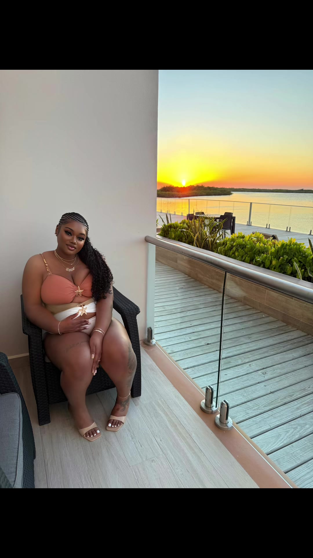 @𝐓𝐨𝐩𝐧𝐨𝐭𝐜𝐡_𝐀𝐧𝐧𝐚🌻