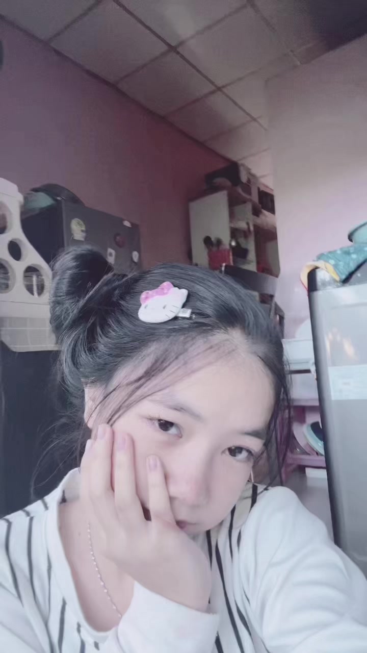 @𝑴𝒊𝒍𝒌シ