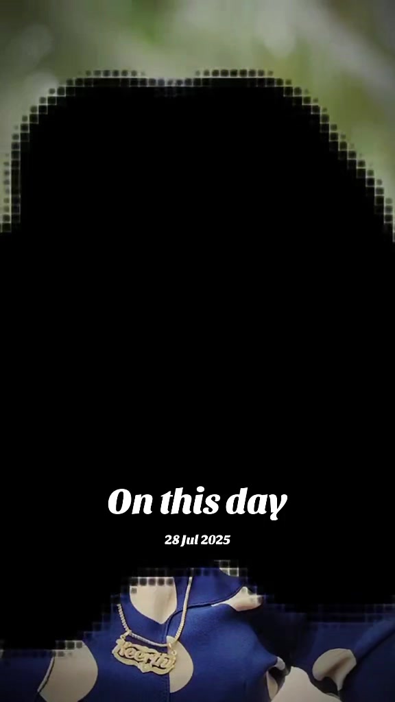 @Keerthi 🤟🐱🍒
