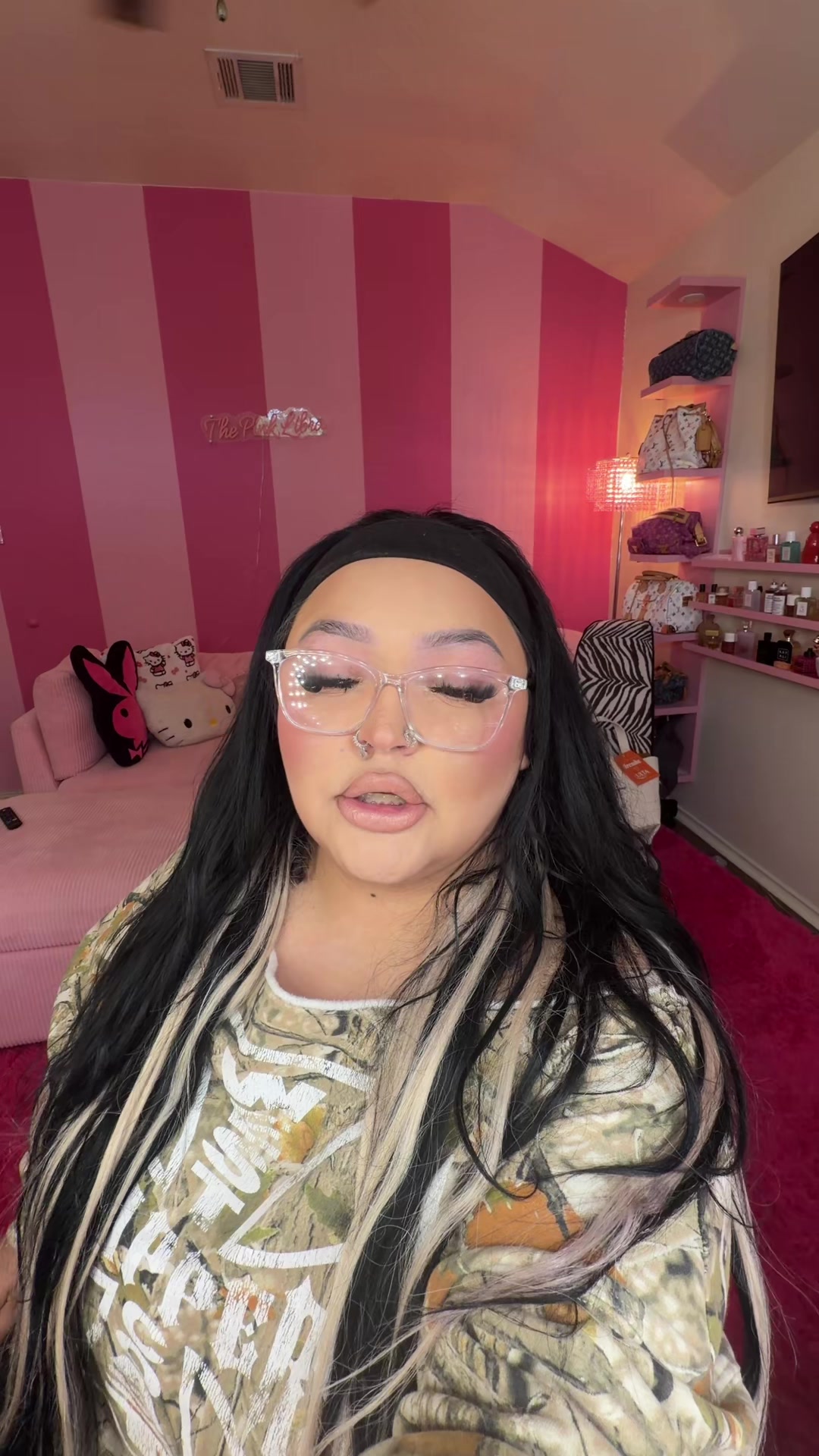 @The Pink Libra
