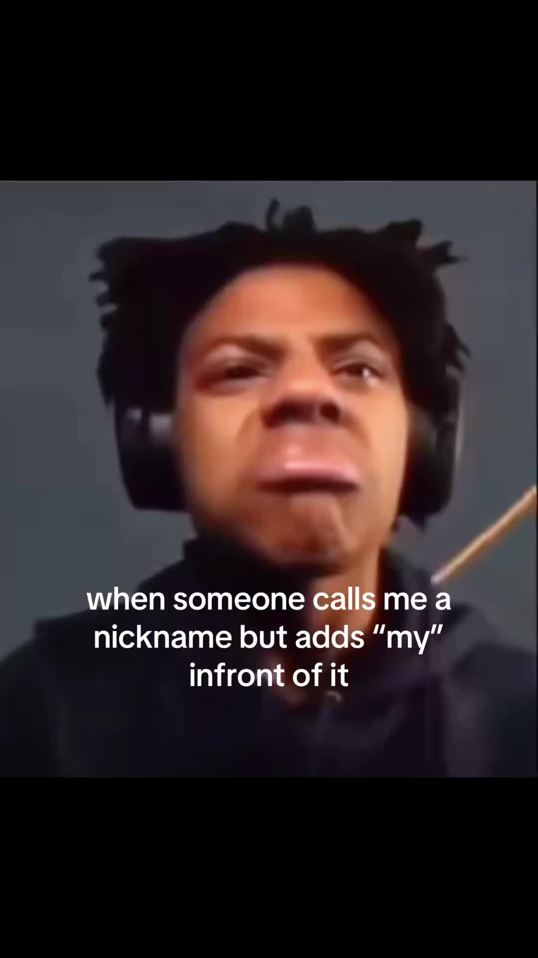@ツ