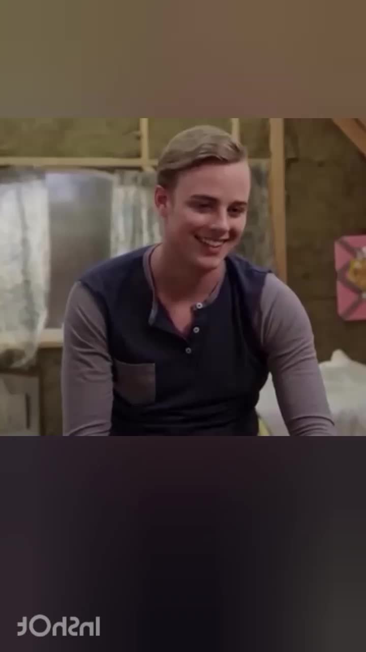 @UKmoviewriter