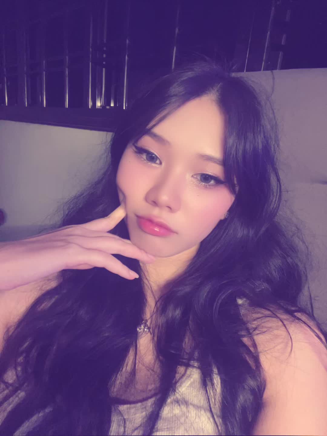 @🦦