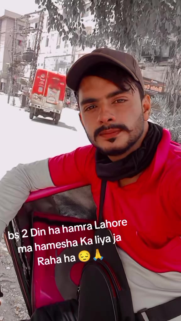 @saraki apni maa ka Shahzada 😘