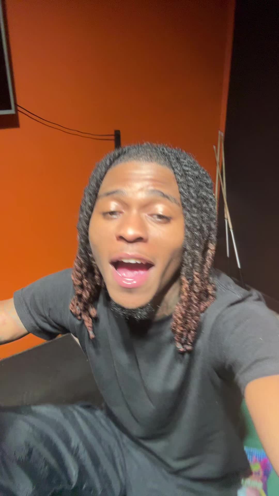 @Bootyhead2funny