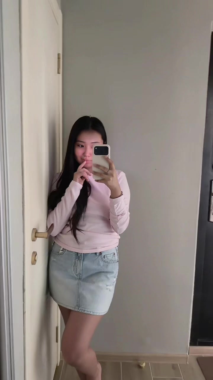 @️