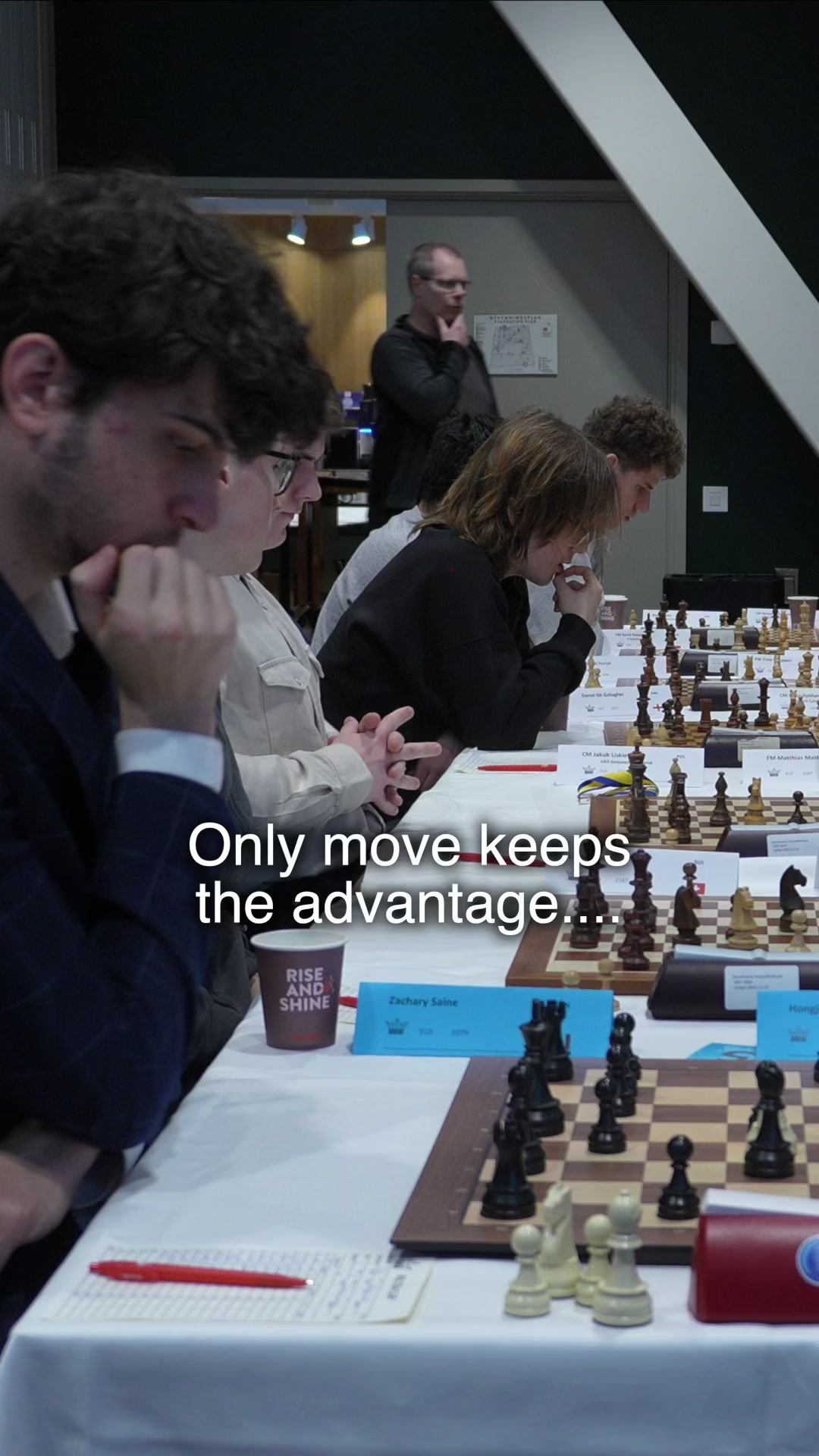 @the chess nerd ♟