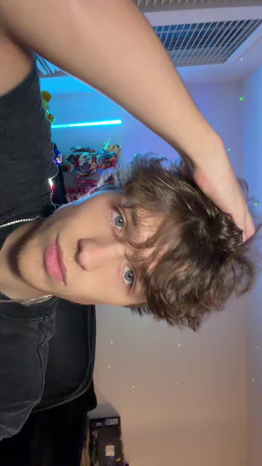@Hayden 🖤