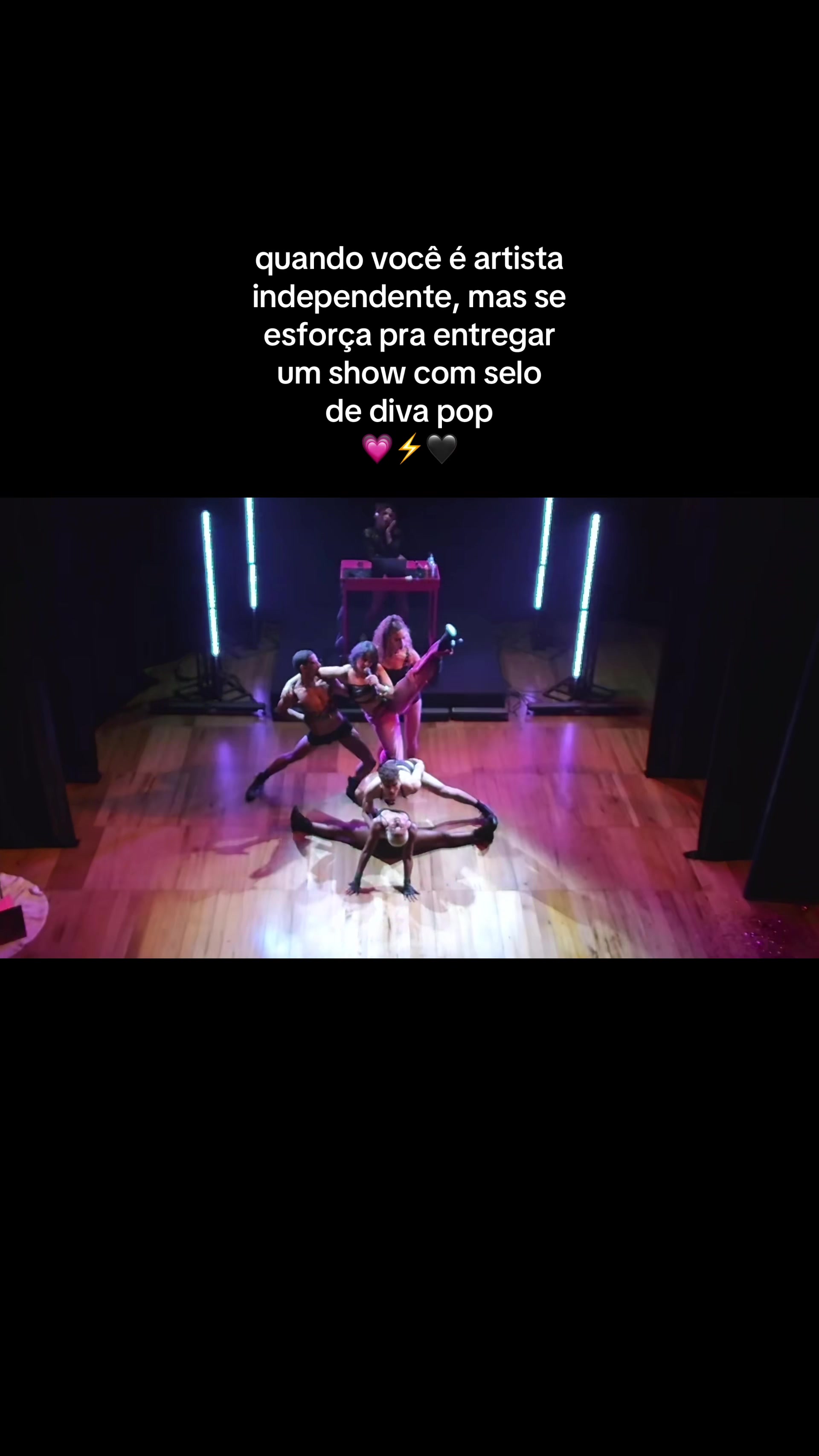 @acamilaparedes