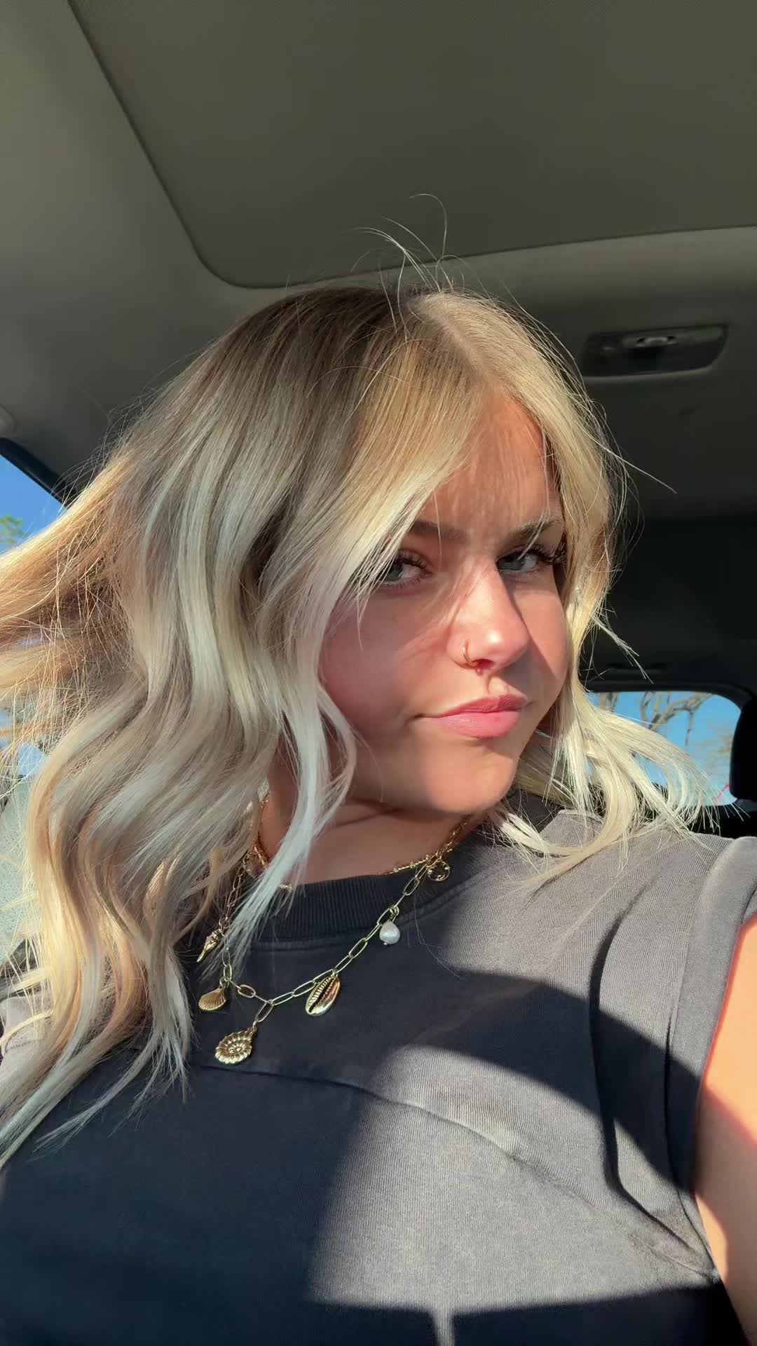 @Eveyyy