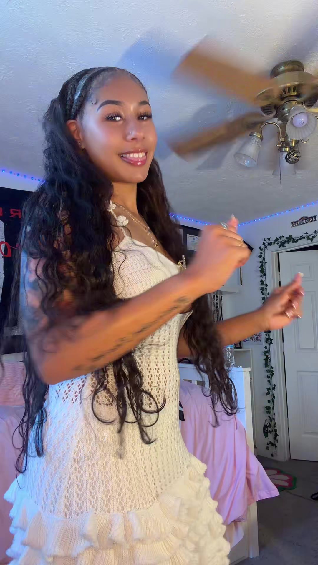 @Angela