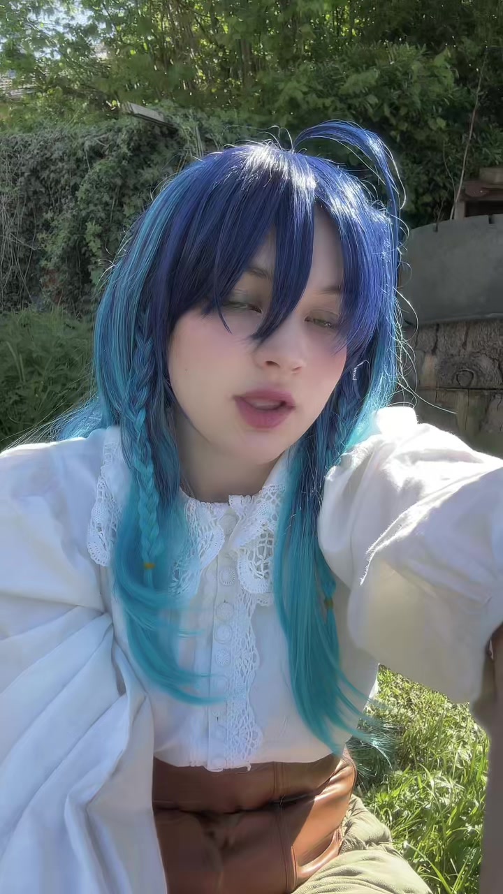 @emmaxcos_