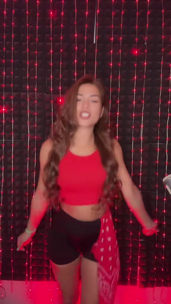 @Desislava Todorova 🐝
