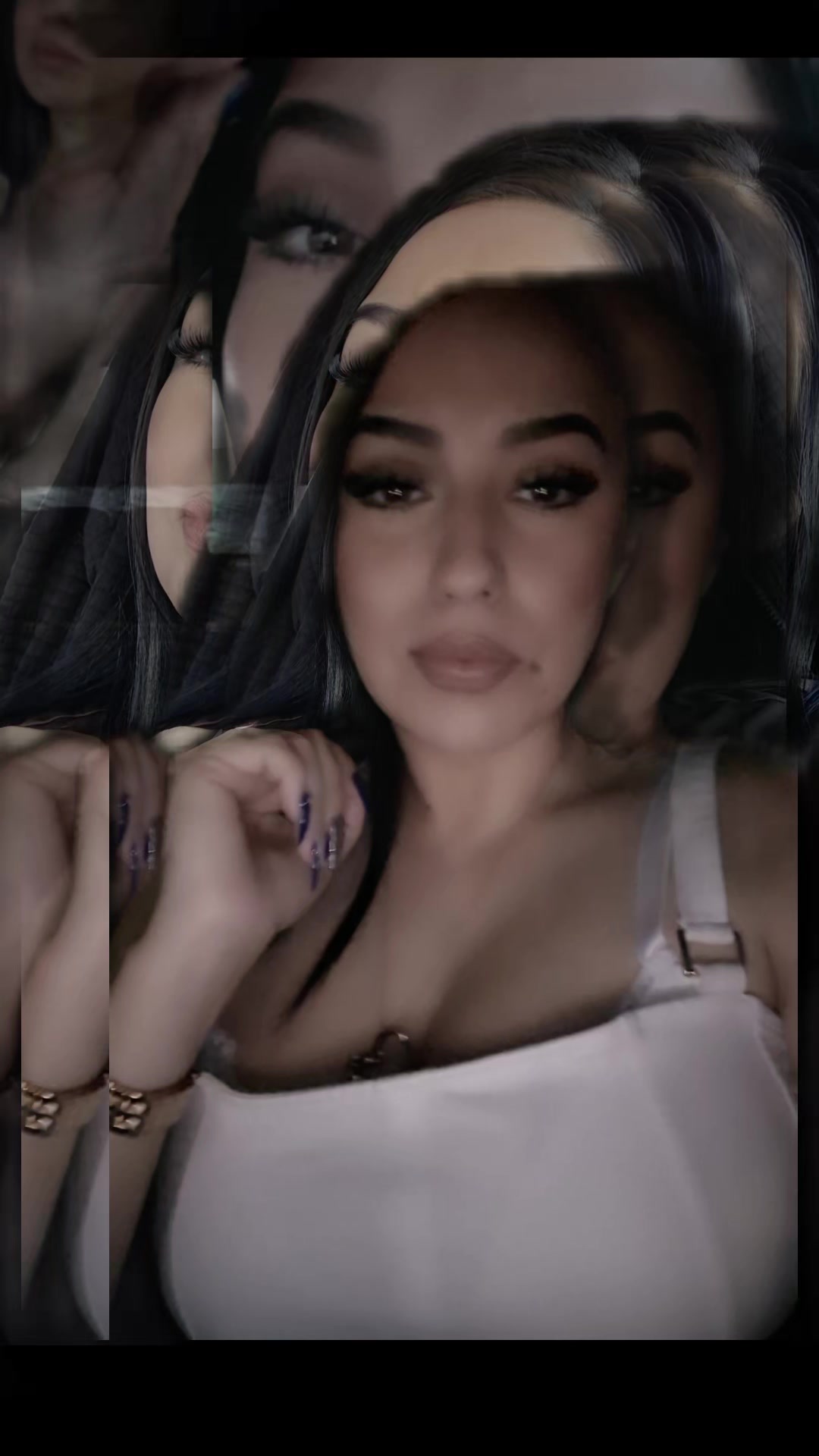 @Jmonica