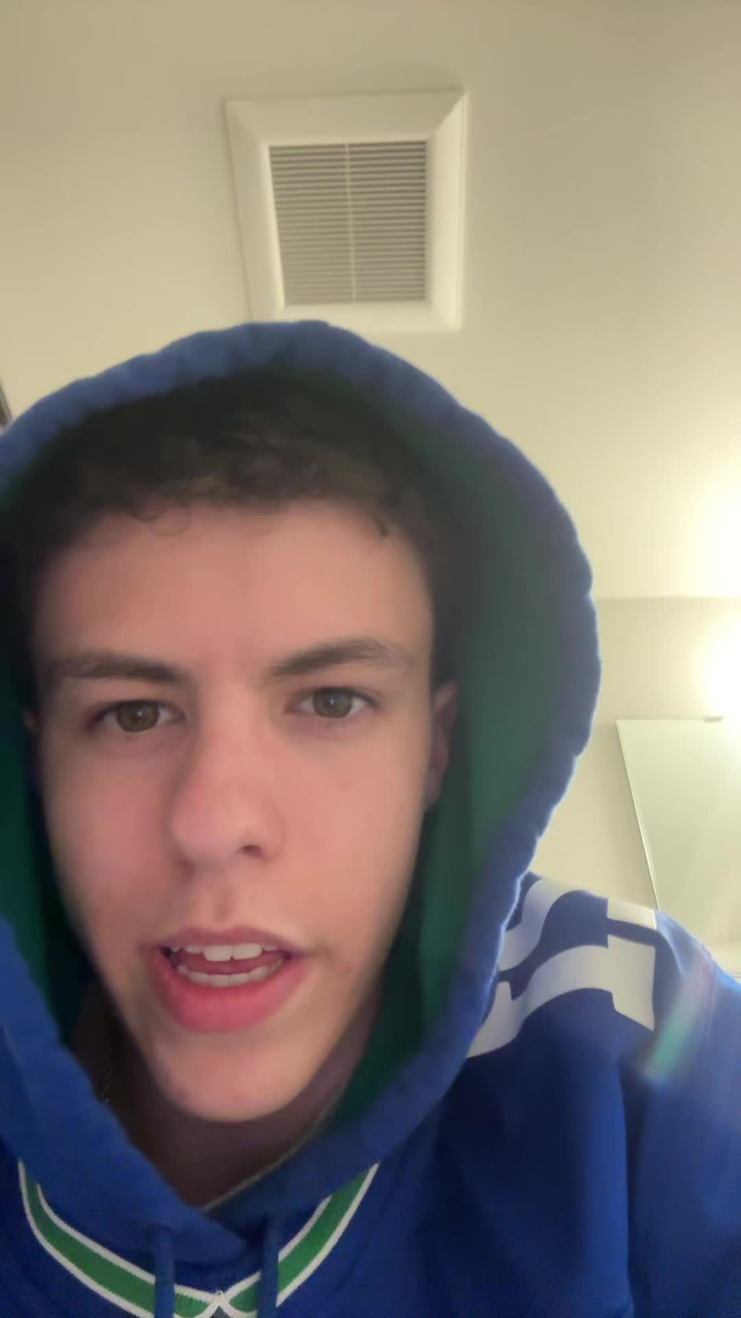 @Beige27