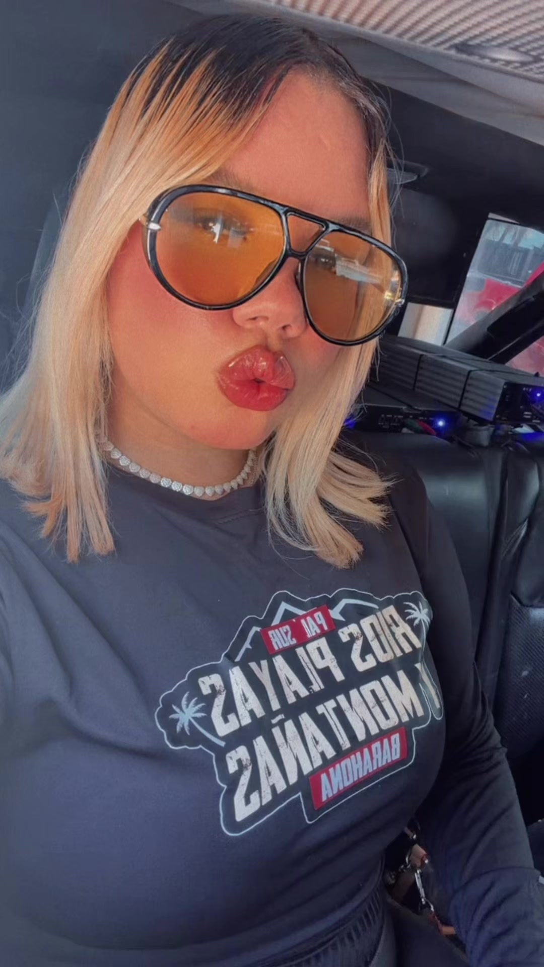 @yanelis254