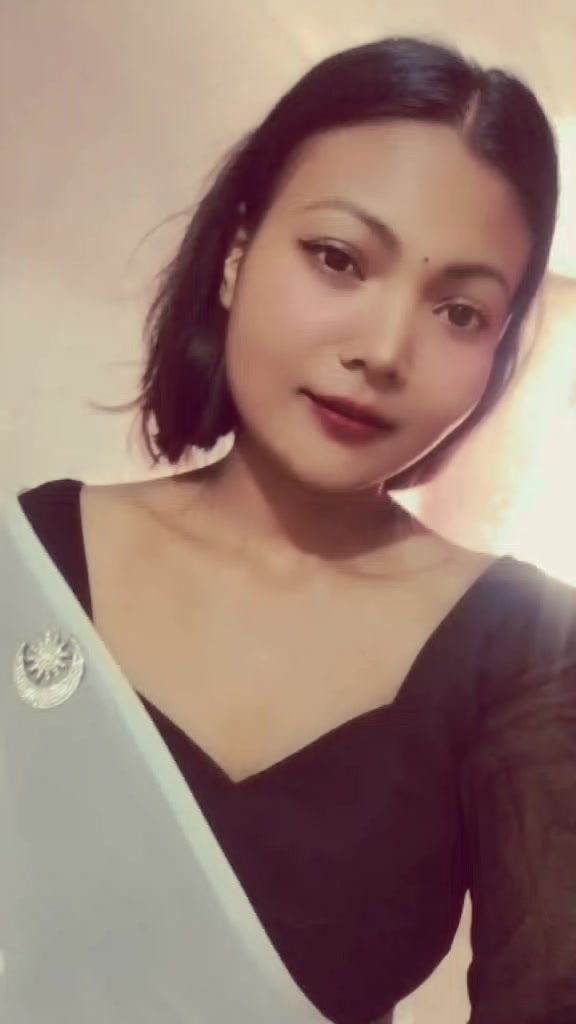 @Jyoti 🖤🍒